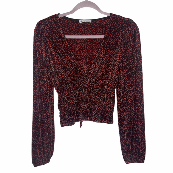 Zara accordion patterned crop peplum blouse - Picture 6 of 6